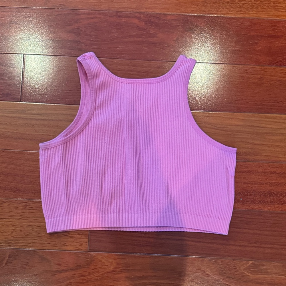 Pink Ribbed Crop Top - Picture 3 of 3